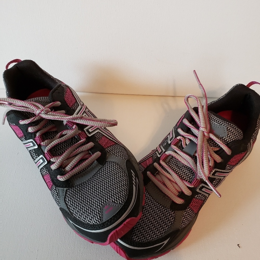Walking shoes